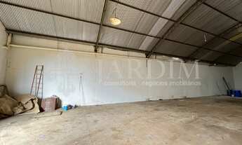 Imagem 4: BARRACÃO Galpão / depósito com 2 banheiros