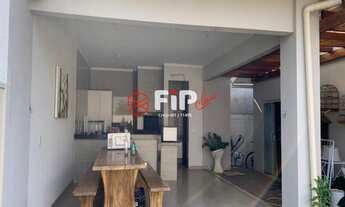 Imagem: 2 dormitórios na Rua Perobas