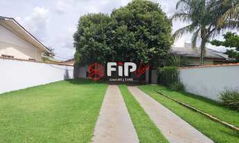 Imagem: Casa de 3 quartos para alugar bem em frente