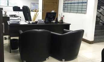 Imagem 3: GALPÃO NO JARDIM UMUARAMA Térreo: Recepção, Sala de estar, Sala administrativo, Deposito