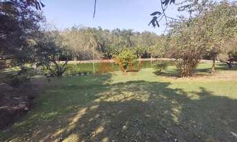 Imagem 3: Lindo sitio 36.800 metros de área sendo a casa principal com três suítes, sala de estar, T