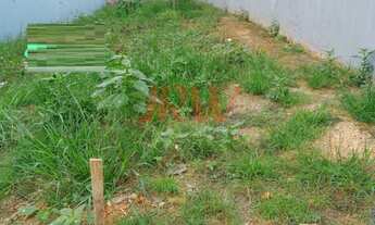 Imagem: TERRENO COLONIAL, 225M² de Área Construída