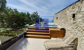 Imagem 4: Casa de Luxo à Venda em Condomínio Frente ao Mar em Juquehy - São Sebastião-SP: 4 Quartos