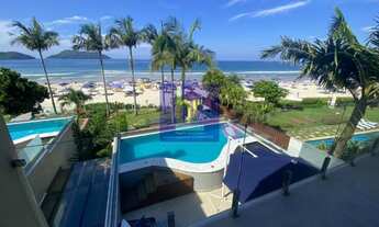 Imagem: Casa de Luxo em Condomínio Pé na Areia