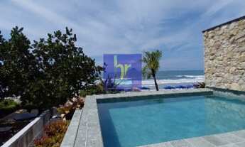 Imagem 2: Casa de Luxo à Venda em Condomínio Frente ao Mar em Juquehy - São Sebastião-SP: 4 Quartos