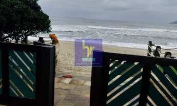 Imagem 4: Condomínio de Luxo à Venda ou Locação em Juquehy, São Sebastião-SP: 3 Quartos, 3 Suítes, 4