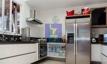 Imagem 3: Casa de Luxo para Locação em Juquehy: 5 Quartos, 5 Suítes, 3 Salas, 5 Banheiros, 2 Vagas