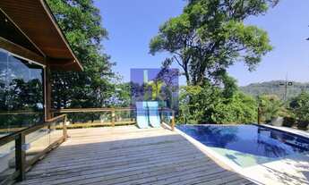 Imagem: Imperdível Casa de Luxo em Condomínio