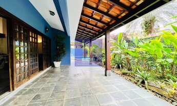 Imagem 3: Casa de Luxo à Venda em Condomínio, 5 Quartos, 5 Suítes, 2 Salas, São Sebastião-SP, 303 m²