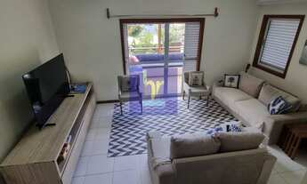 Imagem 4: Casa de Luxo para Locação na Praia de Camburi: 3 Quartos, 3 Suítes, 2 Salas, 4 Banheiros