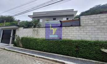 Imagem 3: Residência à Venda em Juquehy: 4 Quartos, 1 Suíte, 3 Banheiros, 2 Vagas de Garagem, 177,00