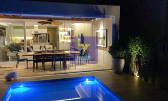 Imagem 7: Casa de Luxo em Condomínio Pé na Areia em Juquehy - 4 Quartos, 4 Suítes, 6 Banheiros e 220