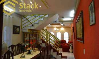 Imagem 2: CASA (SOBRADO) À VENDA COM 4 DORMITÓRIOS E 2 VAGAS COBERTAS - VILA VIANELO - JUNDIAÍ - SP