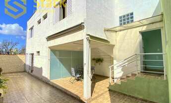 Imagem: CASA RESIDENCIAL/COMERCIAL REFORMADA Á