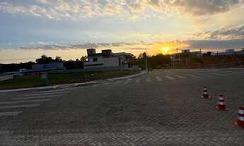 Imagem 4: TERRENO À VENDA COM 360 m² e PROJETO APROVADO PRONTO PRA CONSTRUIR NO CONDOMÍNIO PECAN