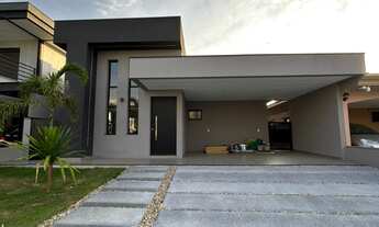 Imagem: CASA TÉRREA À VENDA COM 3 QUARTOS - CONDOMÍNIO