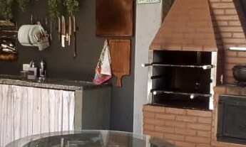 Imagem 2: Casa térrea de 3 quartos e 3 suítes no Jardim Colonia, Jundiaí-SP, com 220 m² e 3 vagas de