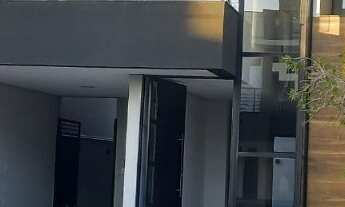 Imagem 3: SOBRADO À VENDA COM 3 DORMITÓRIOS SENDO UMA SUÍTE NO CONDOMÍNIO RESERVA DA MATA NO BAIRRO