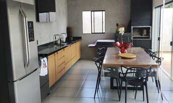 Imagem 6: Chácara a venda, com 900 m² de terreno e 180 m³ de área construida, localizada na Rua Libe