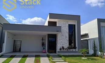 Imagem: CASA À VENDA COM 3 DORMITÓRIOS SENDO 1