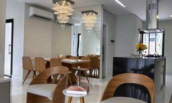 Imagem 7: SOBRADO À VENDA COM 3 DORMITÓRIOS SENDO UMA SUÍTE NO CONDOMÍNIO RESERVA DA MATA NO BAIRRO