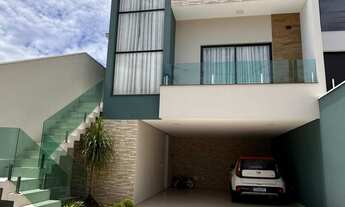 Imagem 2: SOBRADO À VENDA COM 3 DORMITÓRIOS SENDO UMA SUÍTE NO CONDOMÍNIO RESERVA DA MATA NO BAIRRO