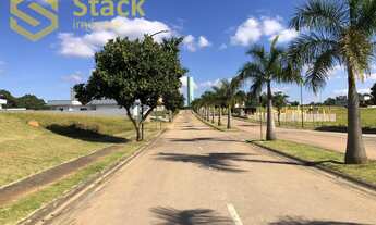 Imagem: TERRENO À VENDA COM 800 M² NO CONDOMÍNIO