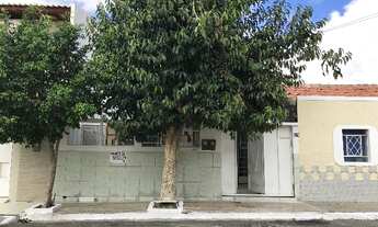 Imagem 2: 213M² de Área Total na Rua Manuel Clementino