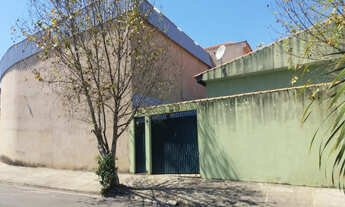 Imagem: Casa com Galpão Comercial no bairro da