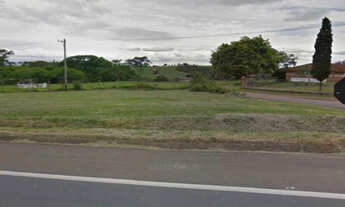 Imagem 5: Área no Distrito Industrial de Araçoiaba da Serra-SP, frente para a Rod. Raposo Tavares, 4