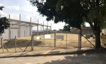 Imagem: Terreno plano no bairro Retiro São João