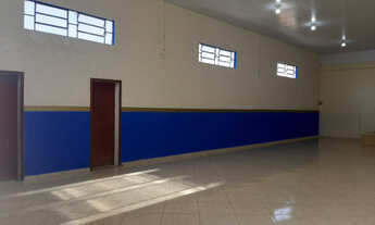 Imagem: Barracão em Araçoiaba da Serra-SP, Jardim