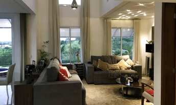 Imagem: Casa alto padrão no Condomínio Village