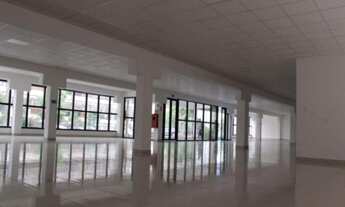 Imagem: Prédio comercial no bairro Alto da Boa