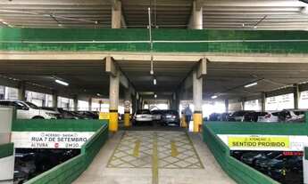 Imagem: Estacionamento no Centro comercial de Sorocaba