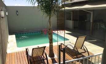 Imagem: Casa em bolsão residencial, 3 dormitórios