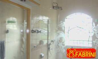 Imagem 2: 4 dormitórios, 3 suíte, 5 banheiro, 4 vagas na garagem, 447M² de Área Construída