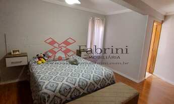 Imagem 2: 3 dormitórios, 1 suítes, 2 banheiro, 2 vagas na garagem