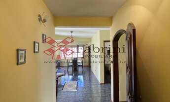 Imagem 2: Sobrado com Piscina no Parque dos Pássaros - R$ 1.700.000,00 Descubra um lar aconchegante