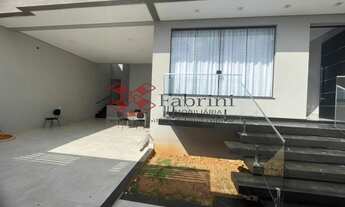 Imagem: Sobrado Novo de Alto Padrão com Piscina