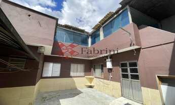 Imagem: 2 dormitórios, 3 banheiro, 4 vagas na garagem