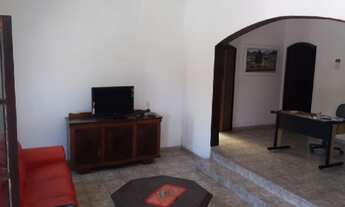 Imagem: 3 dormitórios, 1 suítes, 2 banheiro, 2