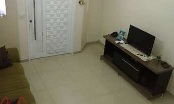 Imagem: 3 dormitórios, 1 suítes, 2 banheiro, 2