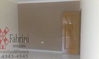 Imagem 5: 3 dormitórios, 2 banheiro, 20 vagas na garagem, 180M² de Área Construída, 380M² de Área To