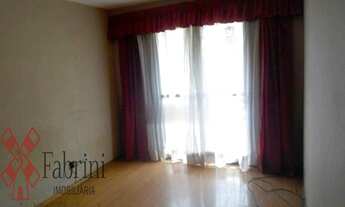 Imagem: 2 dormitórios, 1 banheiros, 1 vaga na garagem