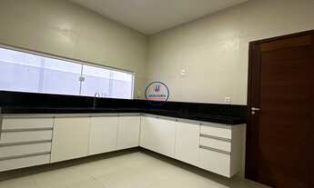 Imagem: Casa em condomínio fechado no Parque das