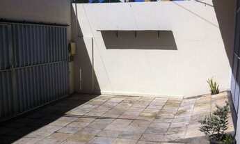 Imagem 3: Venda de casa em Lagoa Nova, com 4 quartos, sendo dois suítes, em ótima localização