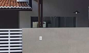 Imagem 7: Casa conservada em Nova Parnamirim, com piso em porcelanato