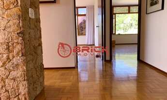 Imagem 3: Casa independente com 4 quartos sendo 1 suíte na Iúcas - Teresópolis/RJ