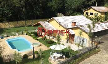 Imagem 2: Casa com 6 quartos sendo 3 suítes na Prata - Teresópolis/RJ